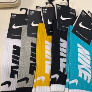 Nike Men's Colorful Crew Socks Set